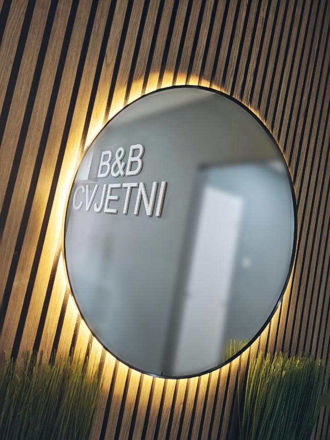 B&B Cvjetni ซาเกร็บ ภายนอก รูปภาพ